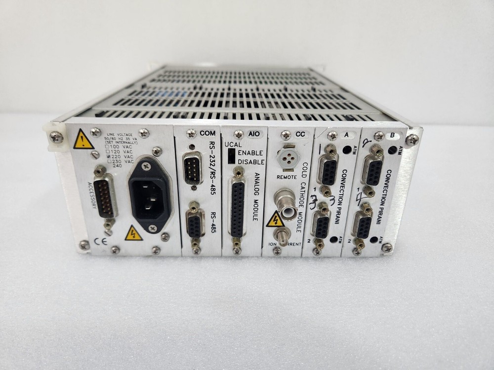 MKS 937A PRESSURE CONTROLLER 937A-220V60TR-CCCTCT232 (As-Is)