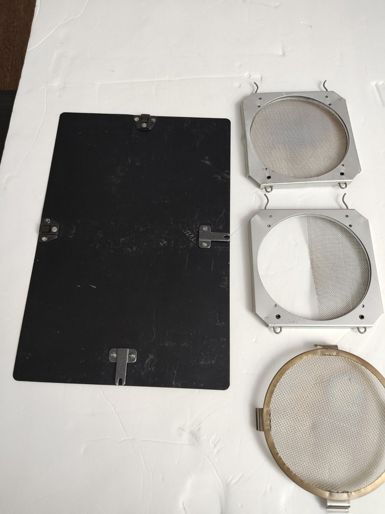 Lowel Omni & Tota 2 Light With CABLES