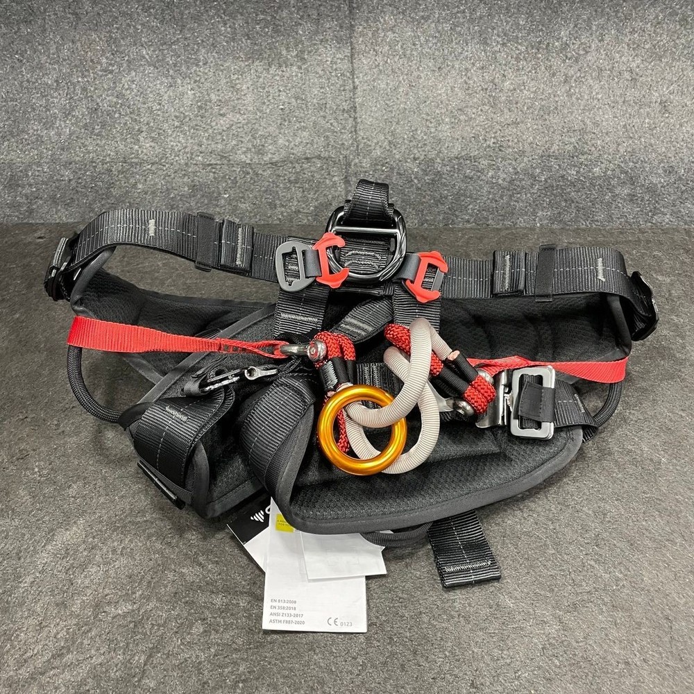 CAMP Tree Access ST Sit Harness Adjustable Size S - L, Black/Red