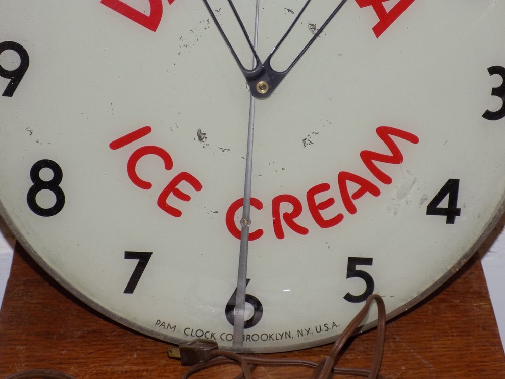 Vintage Dairylea Ice Cream Pam Clock