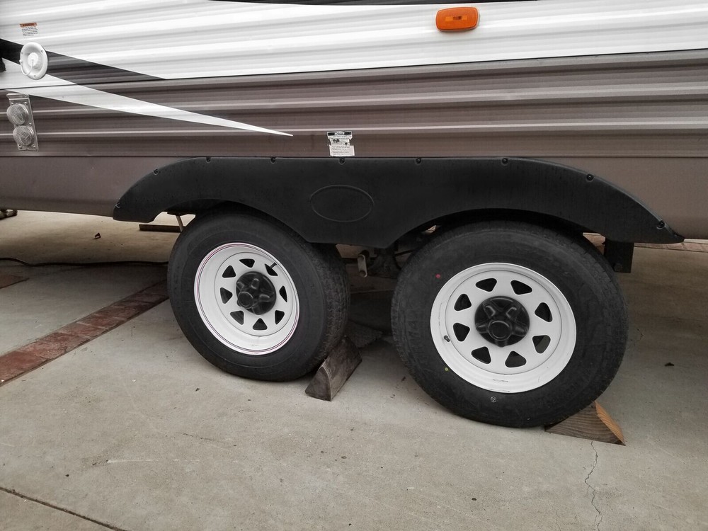 For RVs Campers And Trailers Pair of Tandem Trailer Fender Skirt In Black New