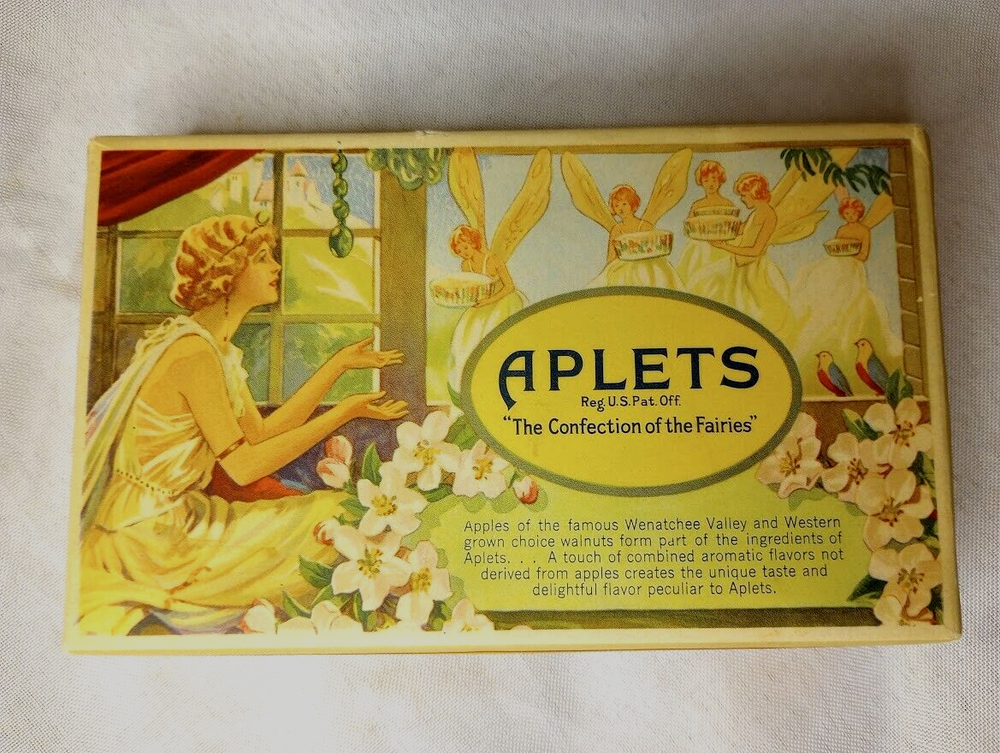 ---Vintage “Aplets” Liberty Orchards Co fruit candy box
