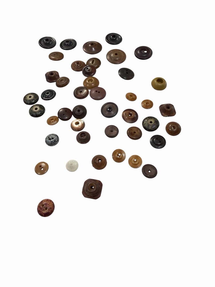 Whistle Buttons (44) Vintage