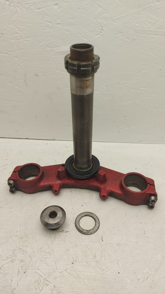 Kawasaki ER-6f 2006 Bottom Yoke