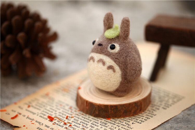Wool Felting DIY Kit+Tools - Totoro