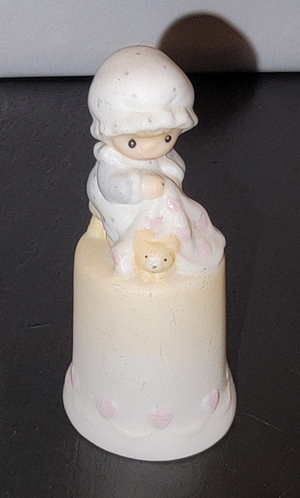 Sewing Thimble Vintage/ collection