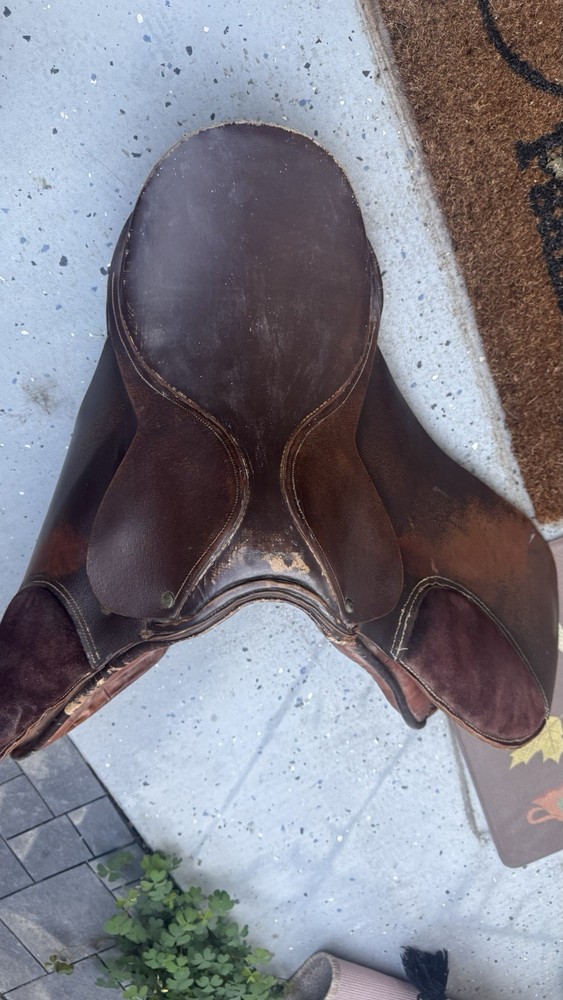 Vintage Saddle close-contact saddle Unknown Maker See Pics