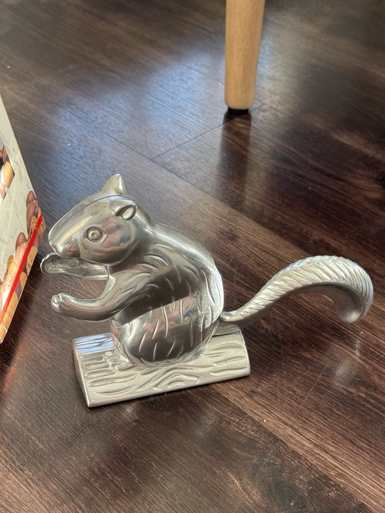 NorPro Davy Crackit The Squirrel Nutcracker