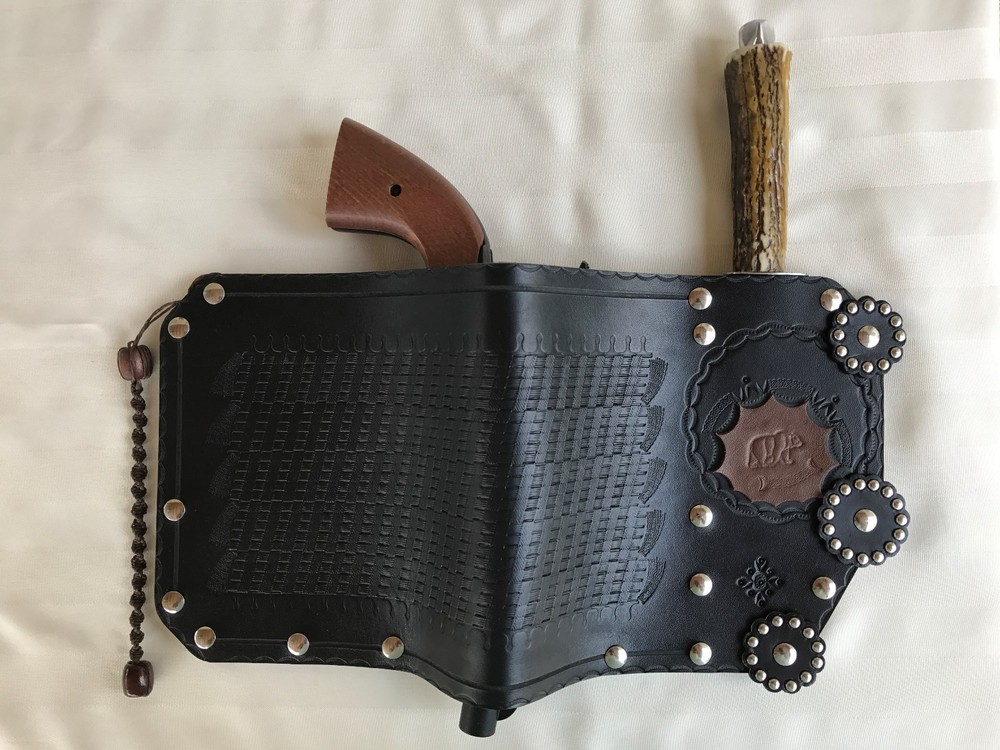 Silyah (Силях) - Traditionally Bulgarian leather holster