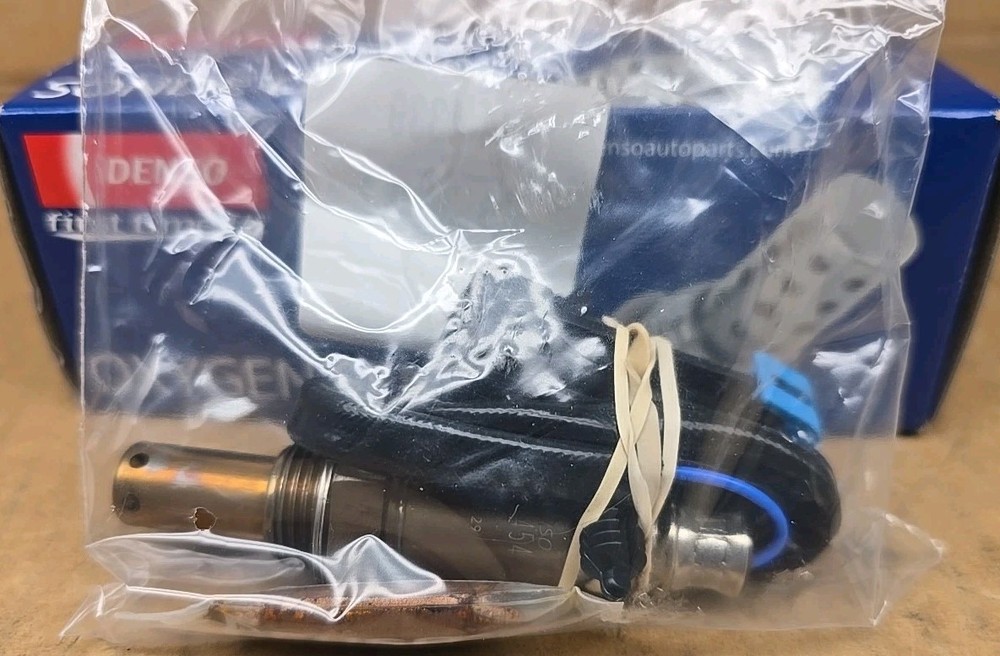 Denso 234-4339 Oxygen (O2) Sensor