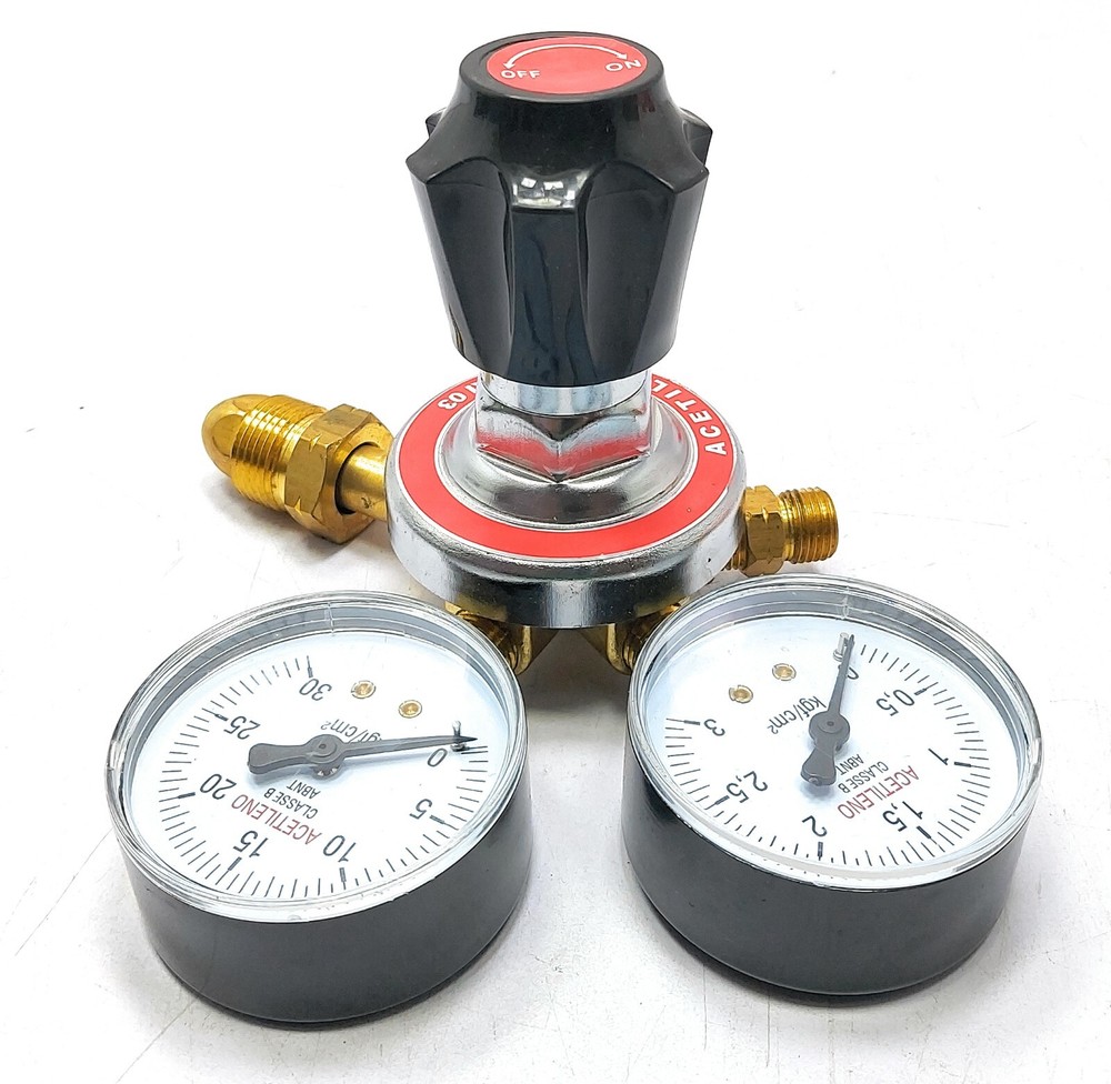 Acetylene Two Stage Acetylene Gas Pressure Regulator