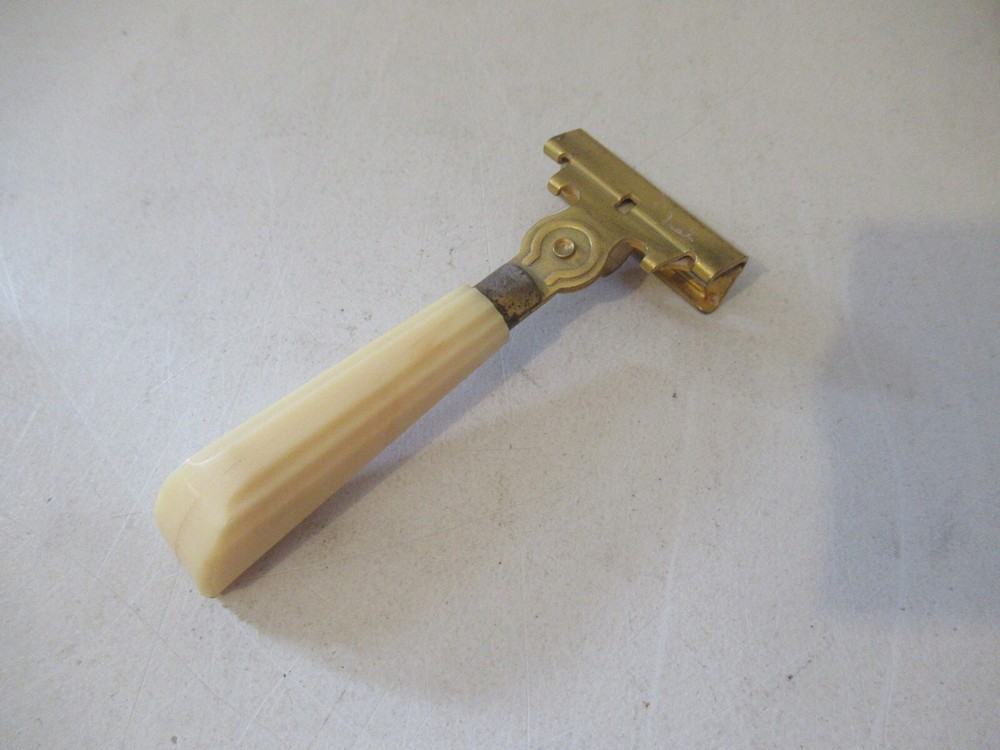 Vintage Schick Everysharp Injector razor