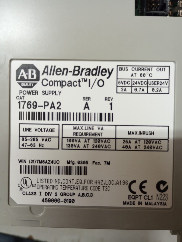 COMPACTLOGIX ALLEN BRADLEY RACK COMPLETE SYSTEM 1769-L32E SYSTEM