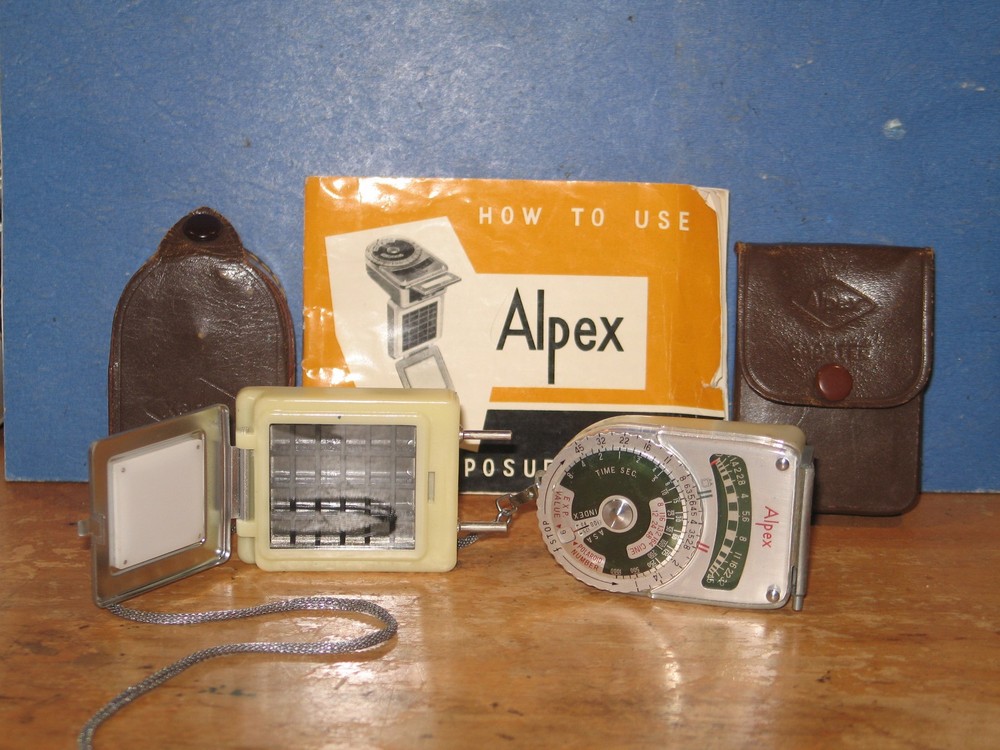 Tested, working. Vintage Alpex Handheld Light Meter & Booster.