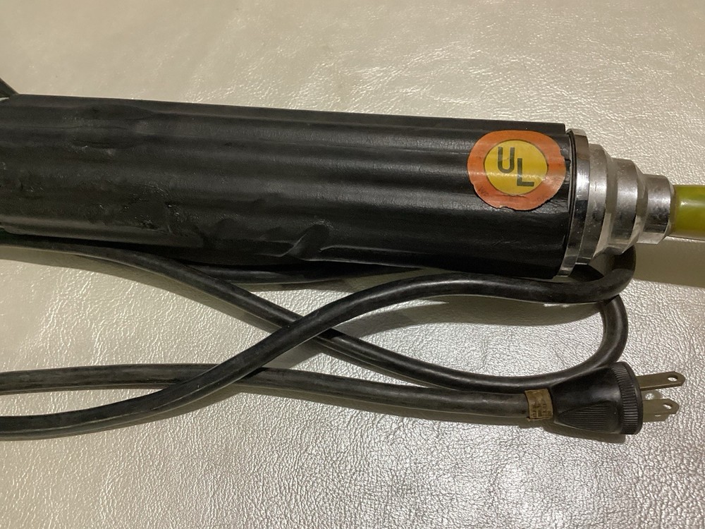 Vintage Thermo Roller With Bakelite Handles