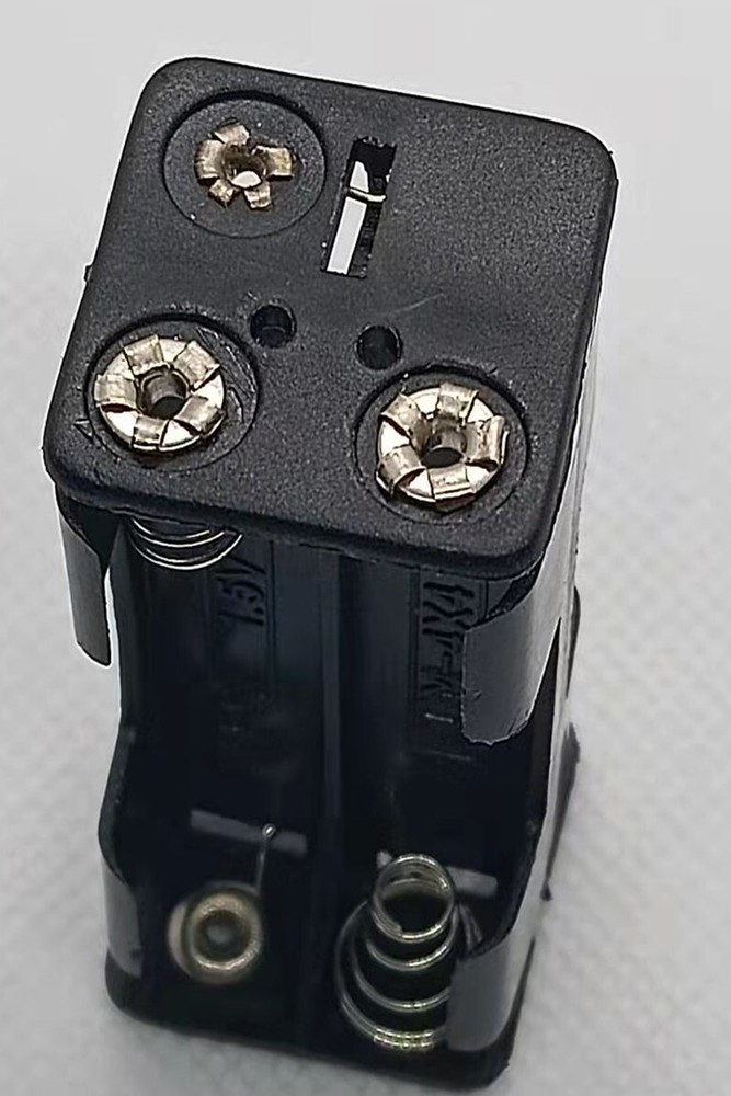 1pcs4 sections No.7 back pack 6V garbage can battery box with contac
