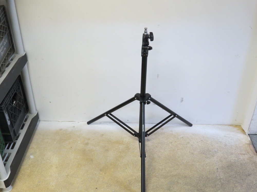 2 X Dracast Light Stand, 78" Maximum Height DR-DLS805