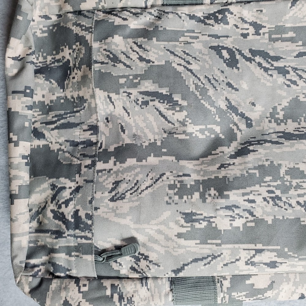 Military Large Digital Camo Duffle Bag Backpack