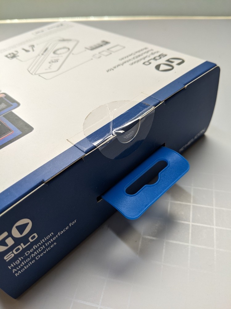 TC-Helicon GO SOLO Audio/MIDI Interface for Mobile Devices