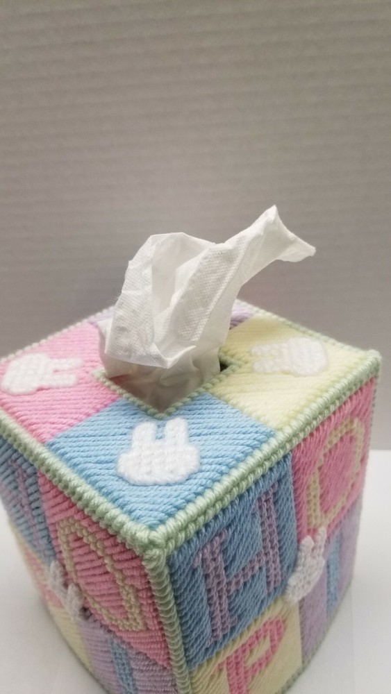 Tissue Box Cover- HOP! Easter Bunnies