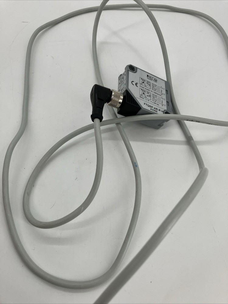 FTQSP-AR-R-H, Rectangular photoelectric, polarized reflective, 5m sensing Aeco