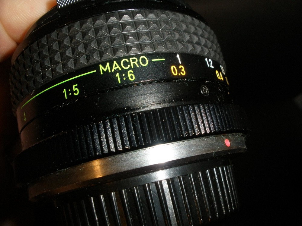 Quantaray Micro 1:28 Lens in Japan Case