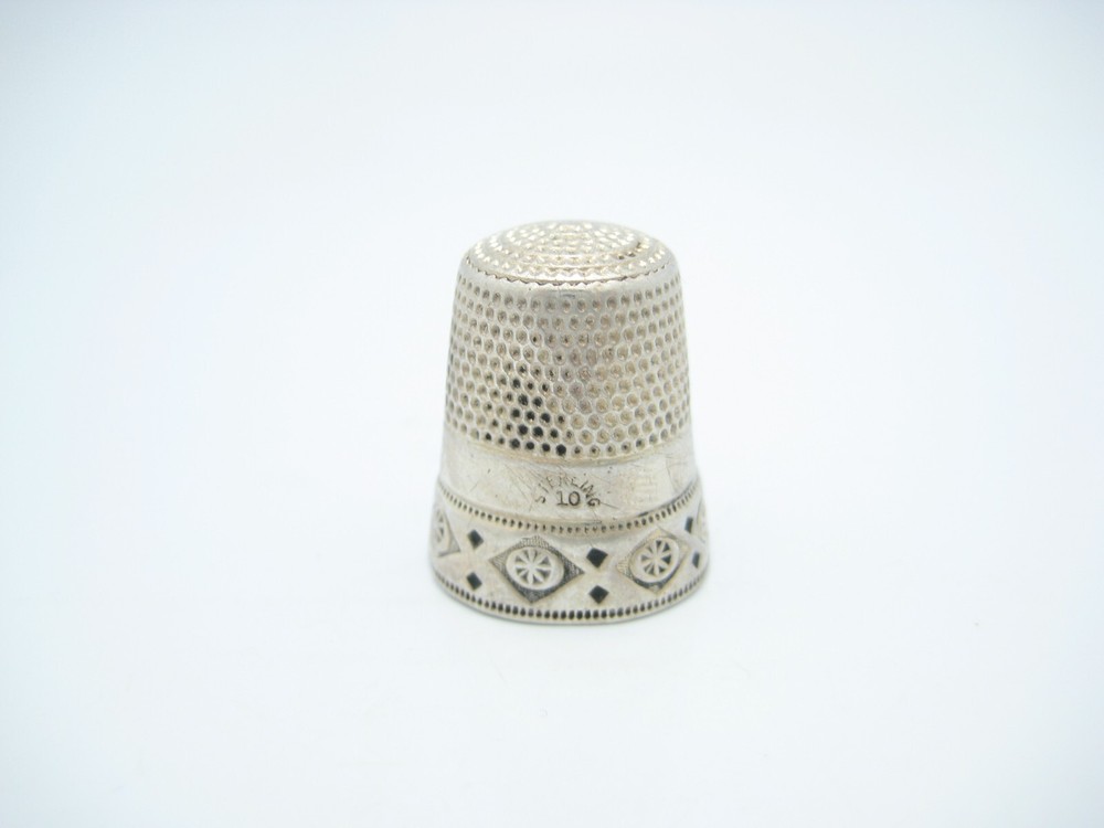 Antique Sterling Silver Sewing Thimble Floral Design Size 10