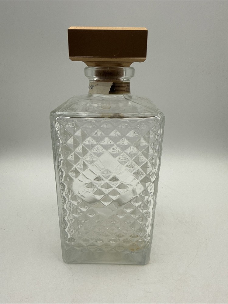 I.W. Harper 15 year Empty Bourbon Whiskey Bottle