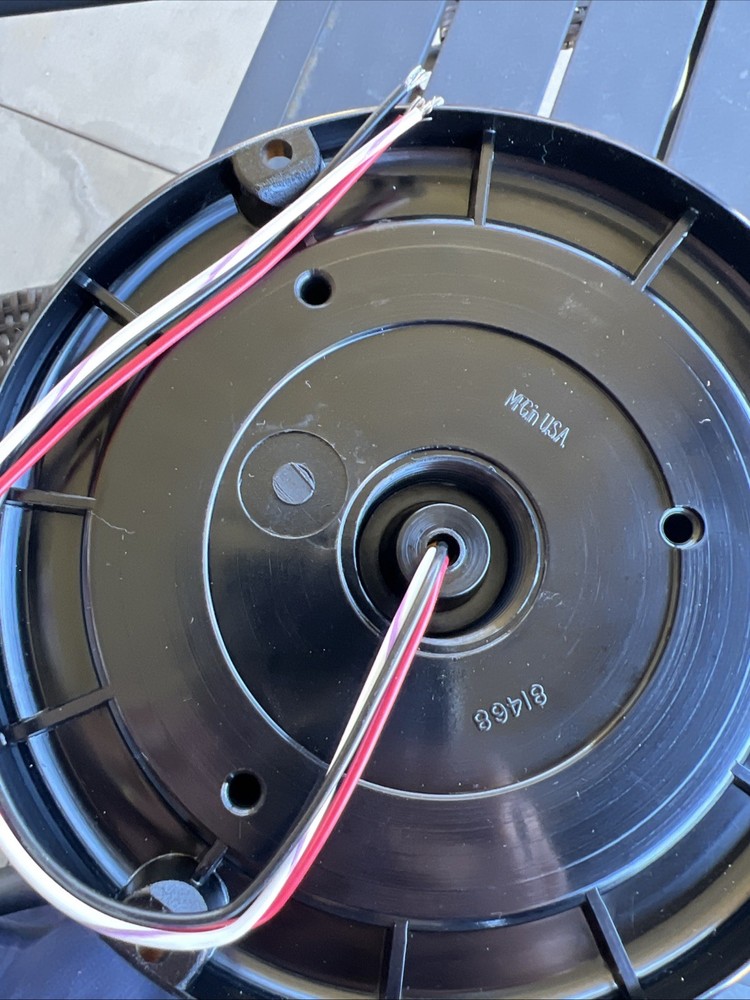 Whelen Engineering L10LAP Beacon Amber New In Box