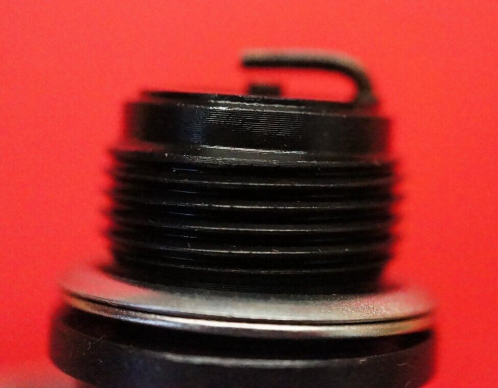 IHC McCORMICK DEERING 3HP - 5HP Stationary Engine Spark Plug Wire & Thumb Nut