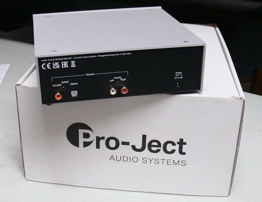 Pro-Ject CD Box DS3 High-Performance True Red Book CD player (Silver)