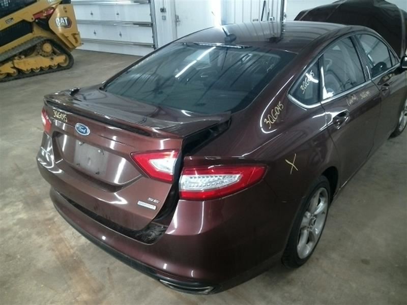 FUSION 2015 High Mounted Stop Light 104669320