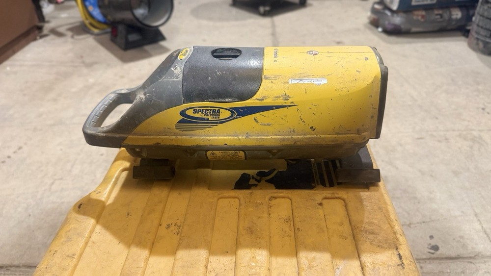 Trimble Spectra Precision DG711 Pipe Laser