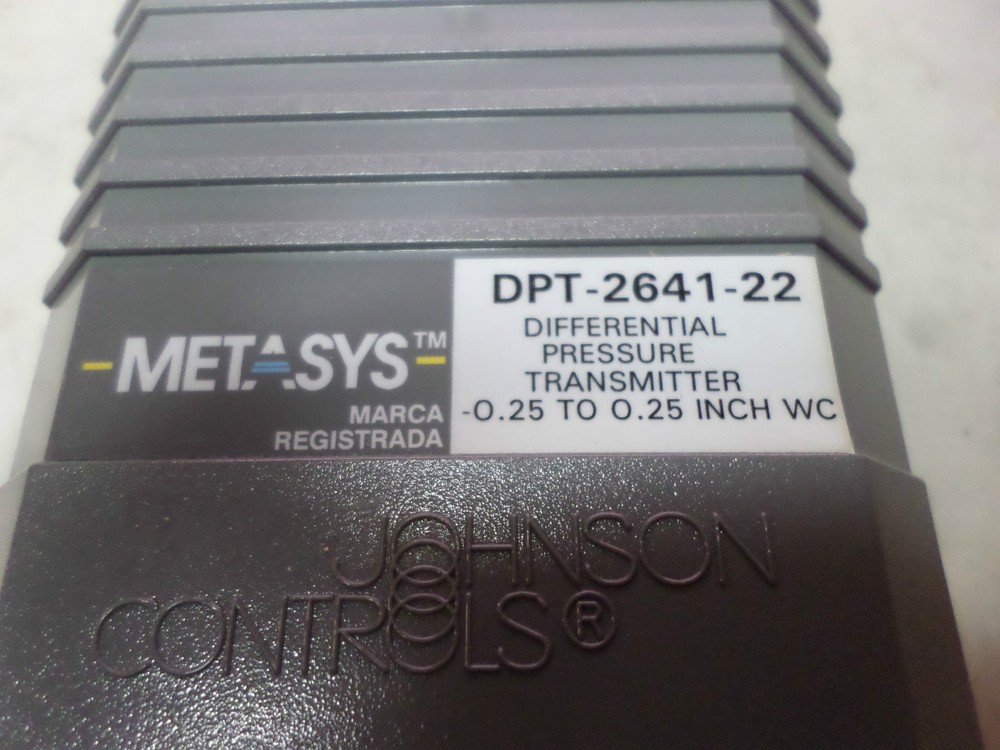 JOHNSTON CONTROLS HVAC -- DIFFERENTIAL PRESSURE TRANSMITTER DPT-2641-22