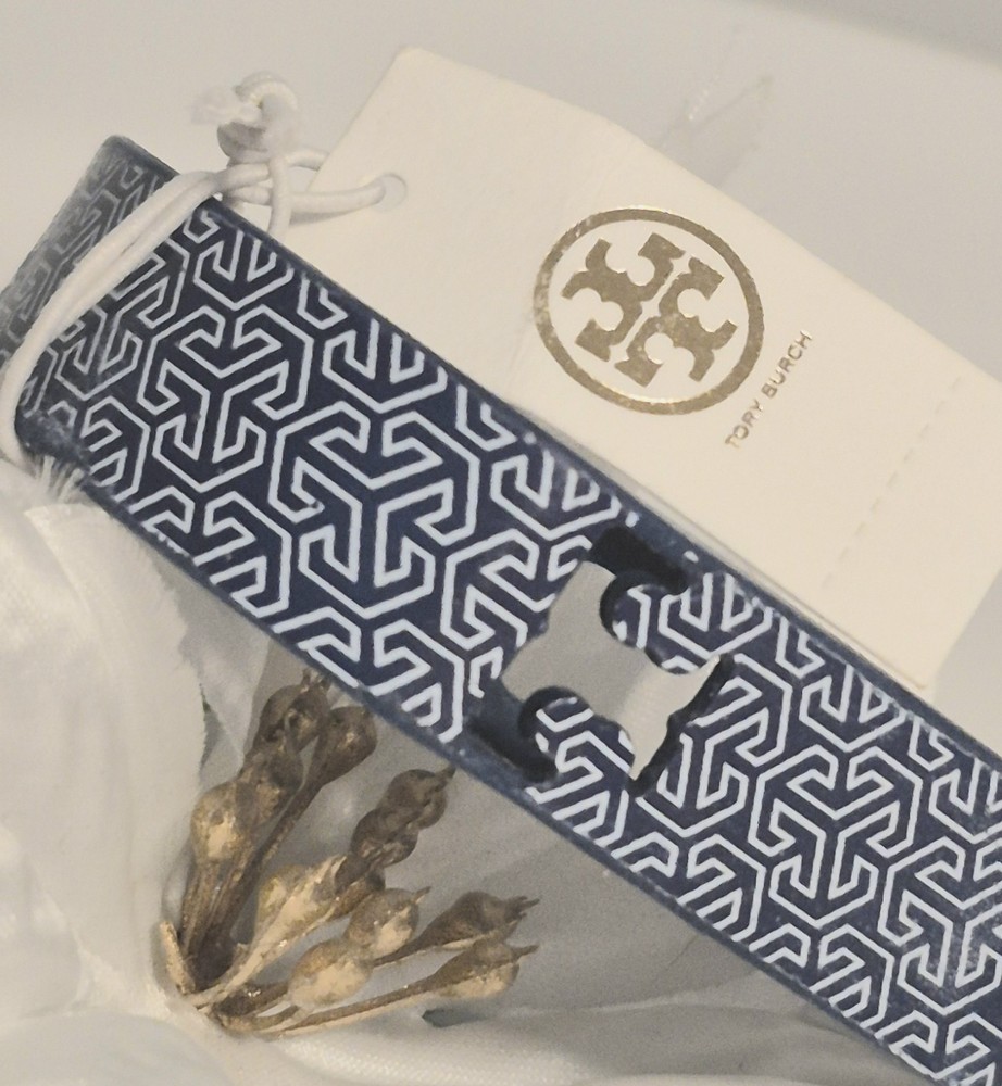 Tory Burch NWT! Silicone Wrap Fitbit Bracelet Blue
