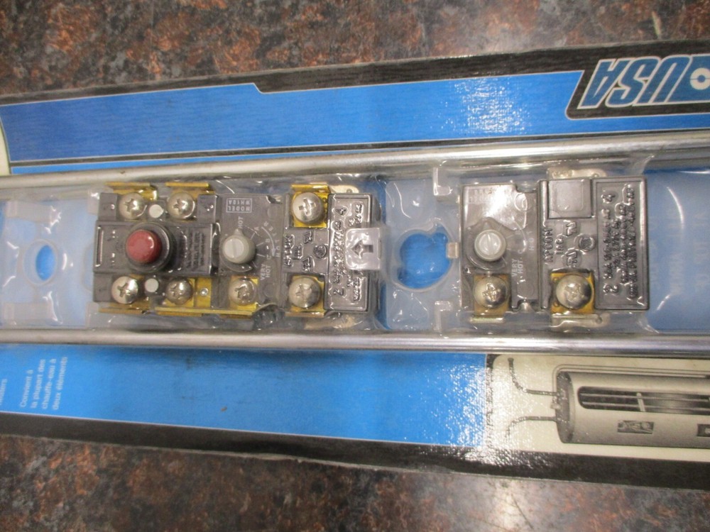 Camco Plumbers Repair Kit HWD Elements With Apcom Style Thermostats 07023 NEW