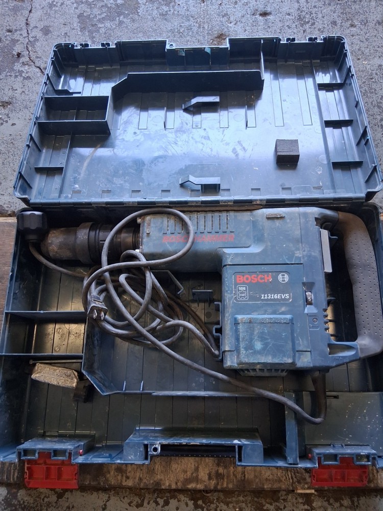 Bosch SDS Max Demolition Hammer - 11316EVS