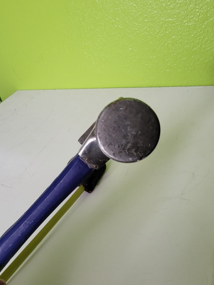 16 Oz Curved Claw Hammer Tool Blue