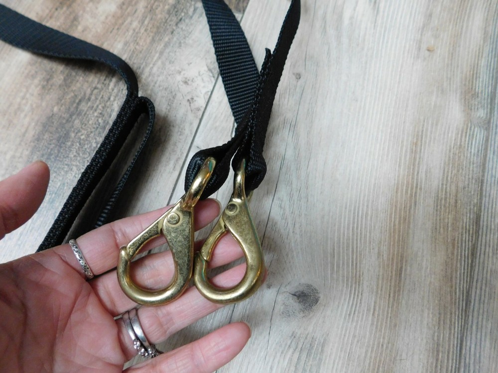 MILITARY BLACK STRAP