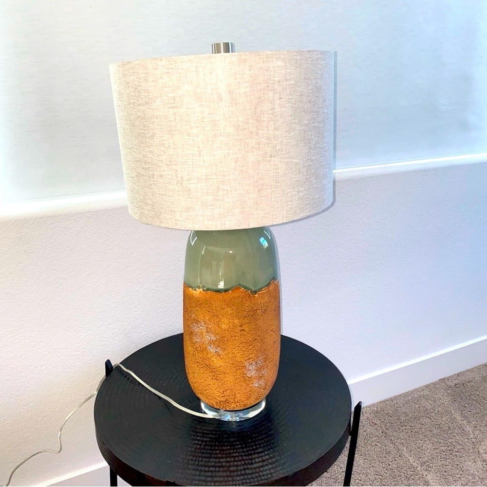 Uttermost Maggie - 1 Light Table Lamp