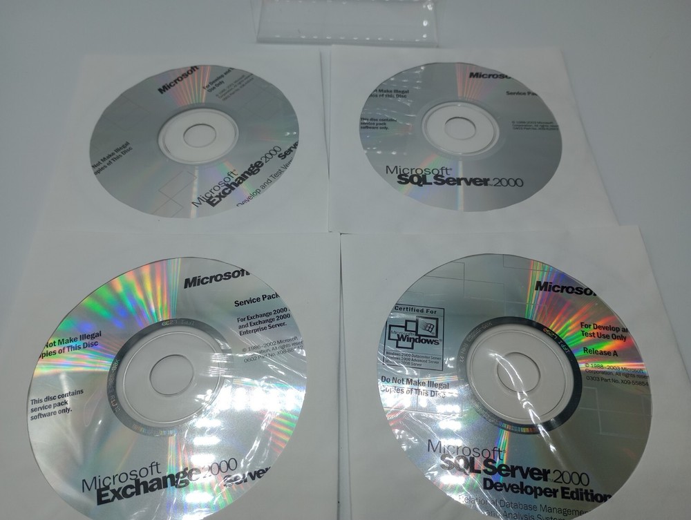 Microsoft .net Enterprise Servers 11 Disc set w/6 Keys - Win 2000 - Pre-owned