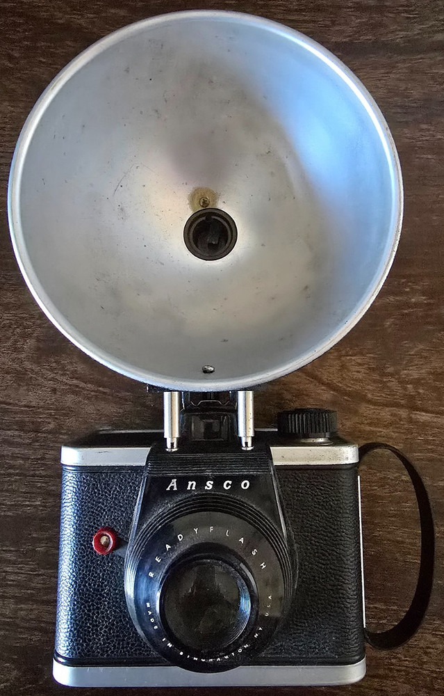 Vintage 1950's Ansco Ready flash 620 Camera & Case (Untested)