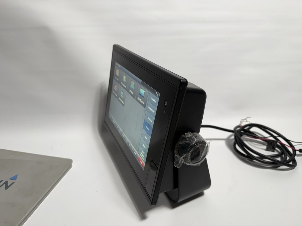 Garmin GPSMap 7610XSV Chartplotter GPS MFD w/Internal CHIRP