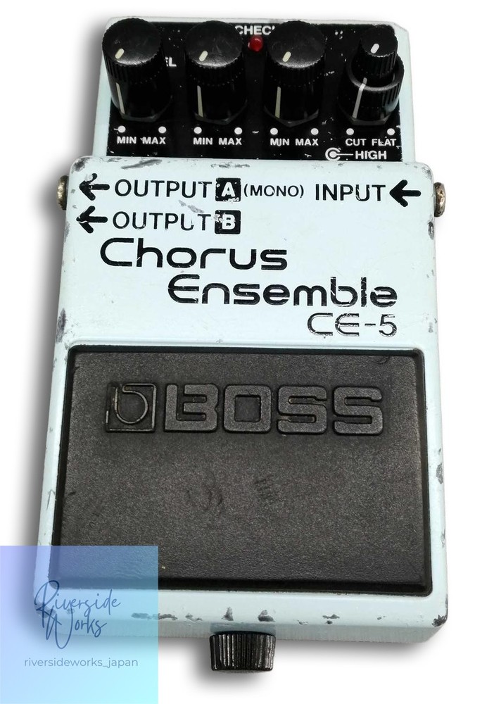 BOSS CE-5 Chorus Ensemble Guitar Effects Pedal