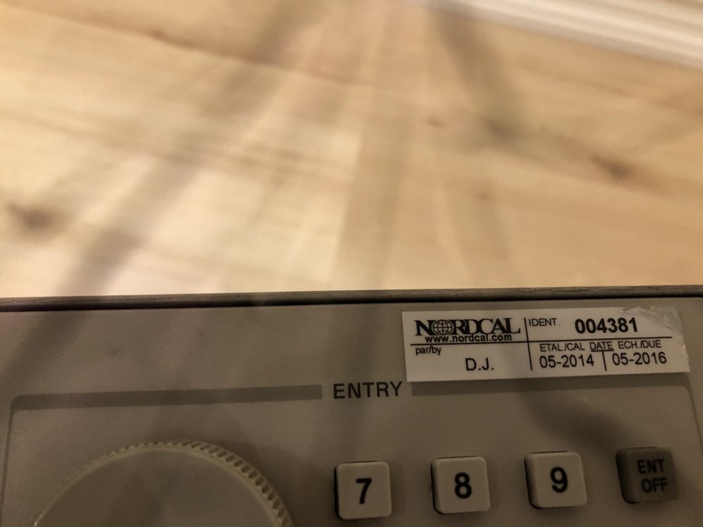 HP 8757D Network Analyzer. Tested and Working - Very Clean