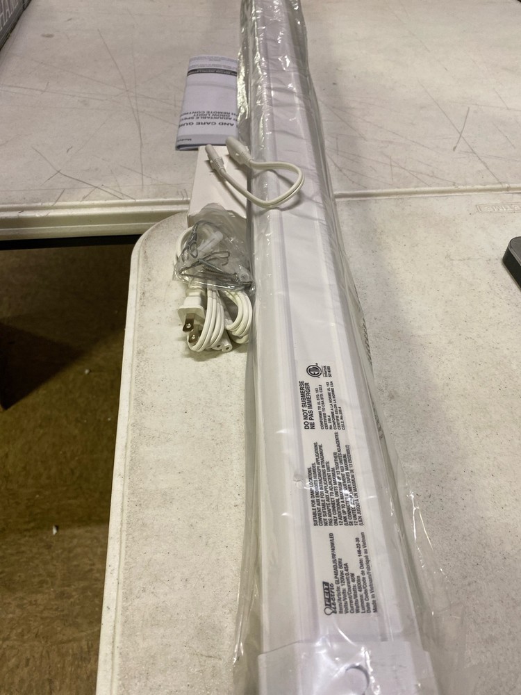 Feit Electric LED Grow Light, Adjustable Spectrum & Remote (48")