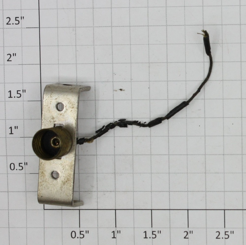 Lionel 700E-270 Lamp Bracket & Socket