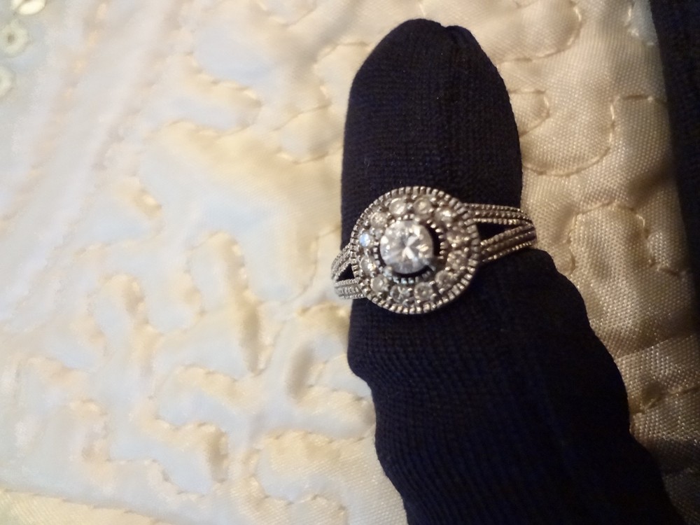 #61--VINTAGE ATI STERLING SILVER RING--925--SIZE-6--