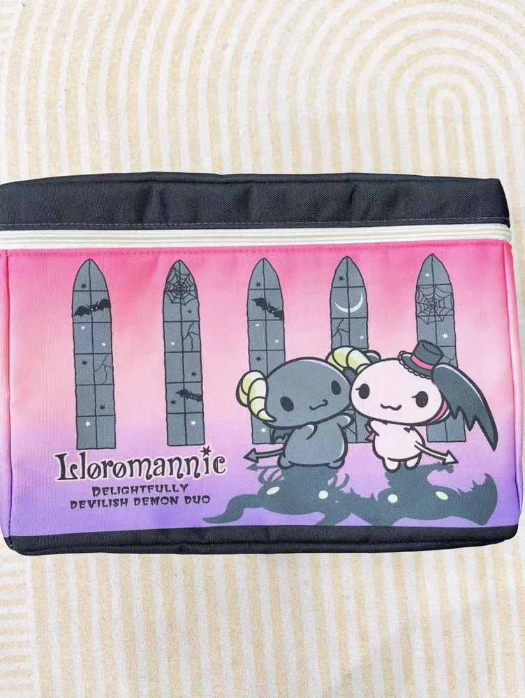 Lloromannic storage bag