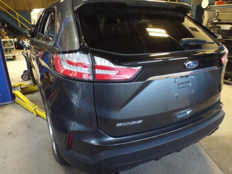 EDGE 2019 Speaker 453020